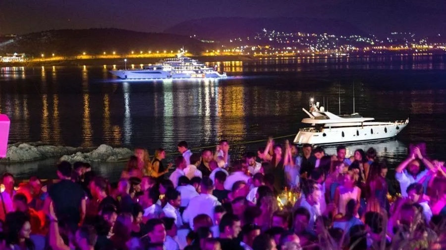 Athens Nightlife.png