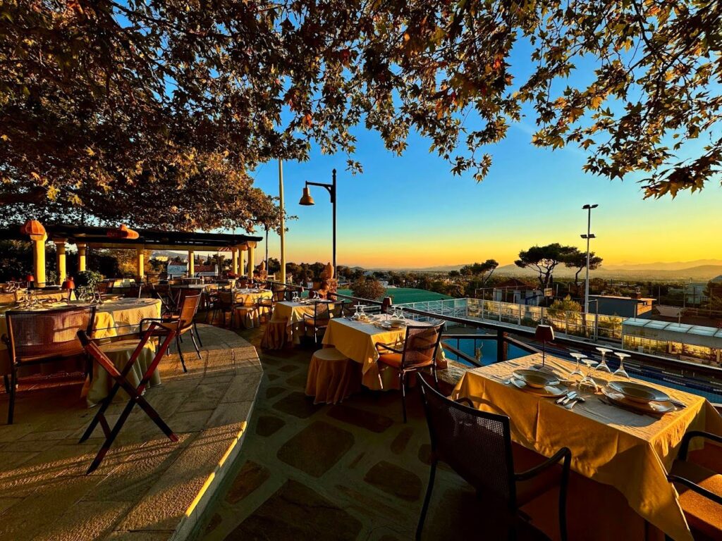 Kifisia restaurant.jpg